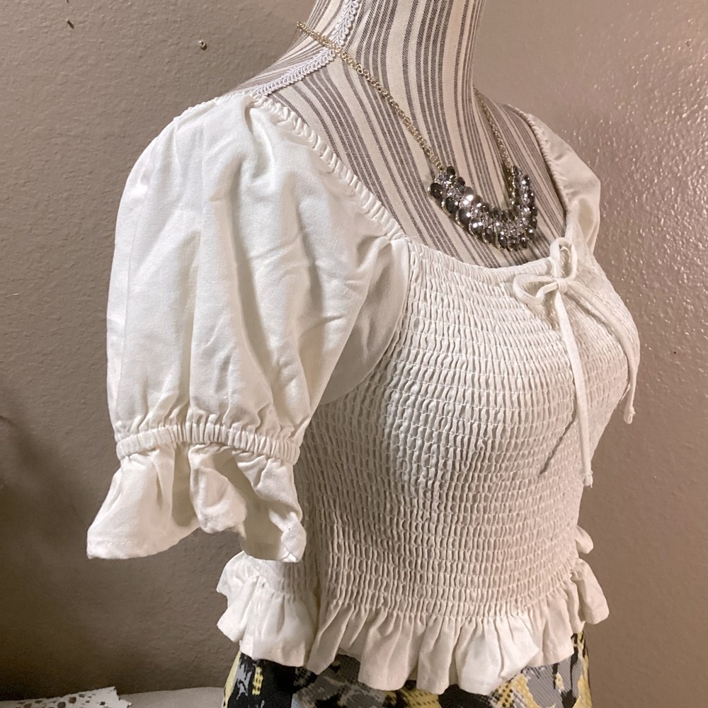 BEIG CROP TOP - Picture 3 of 9